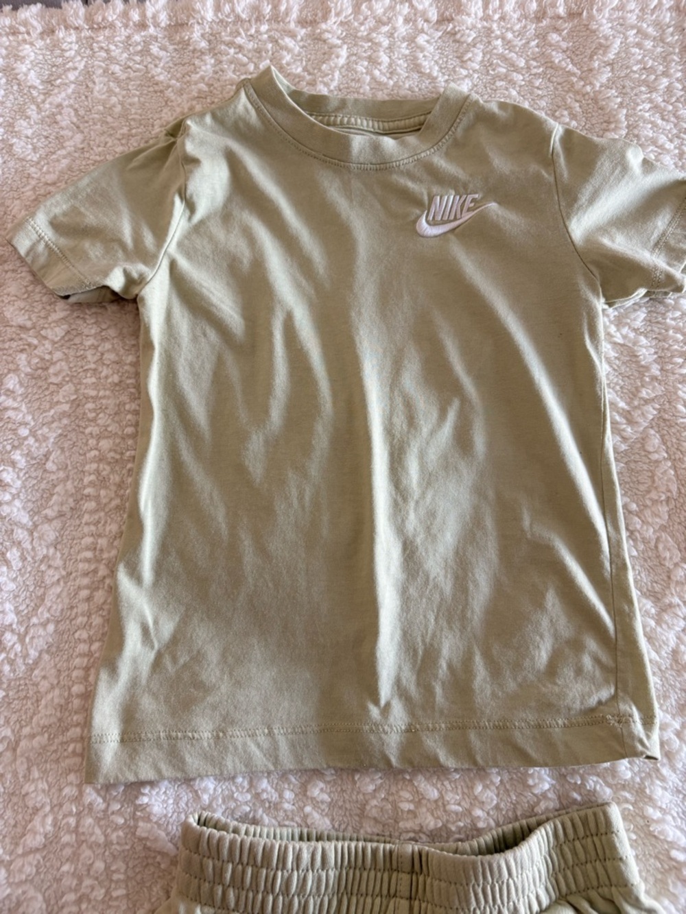 Nike Kids Short Sleeve Tee in Olive Green with White Logo